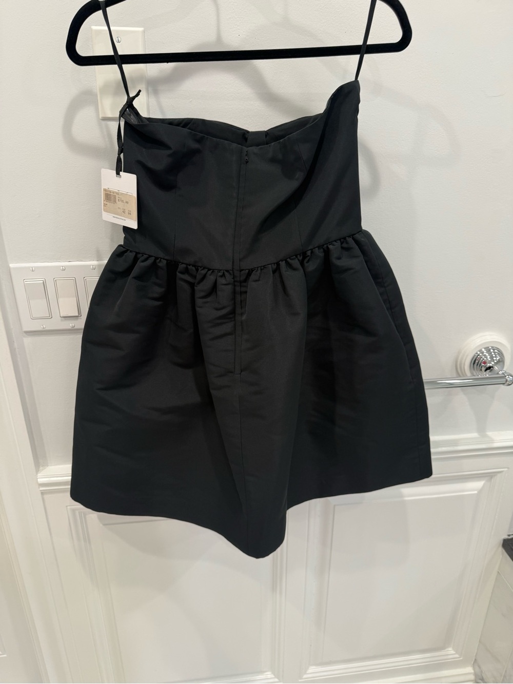 RED Valentino Black Strapless Bow-Front Party Dress - Picture 3 of 4